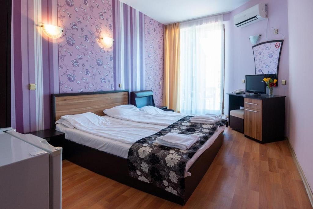 South Beach Hotel - New Management And Free Beach Access Tsarevo Exterior foto