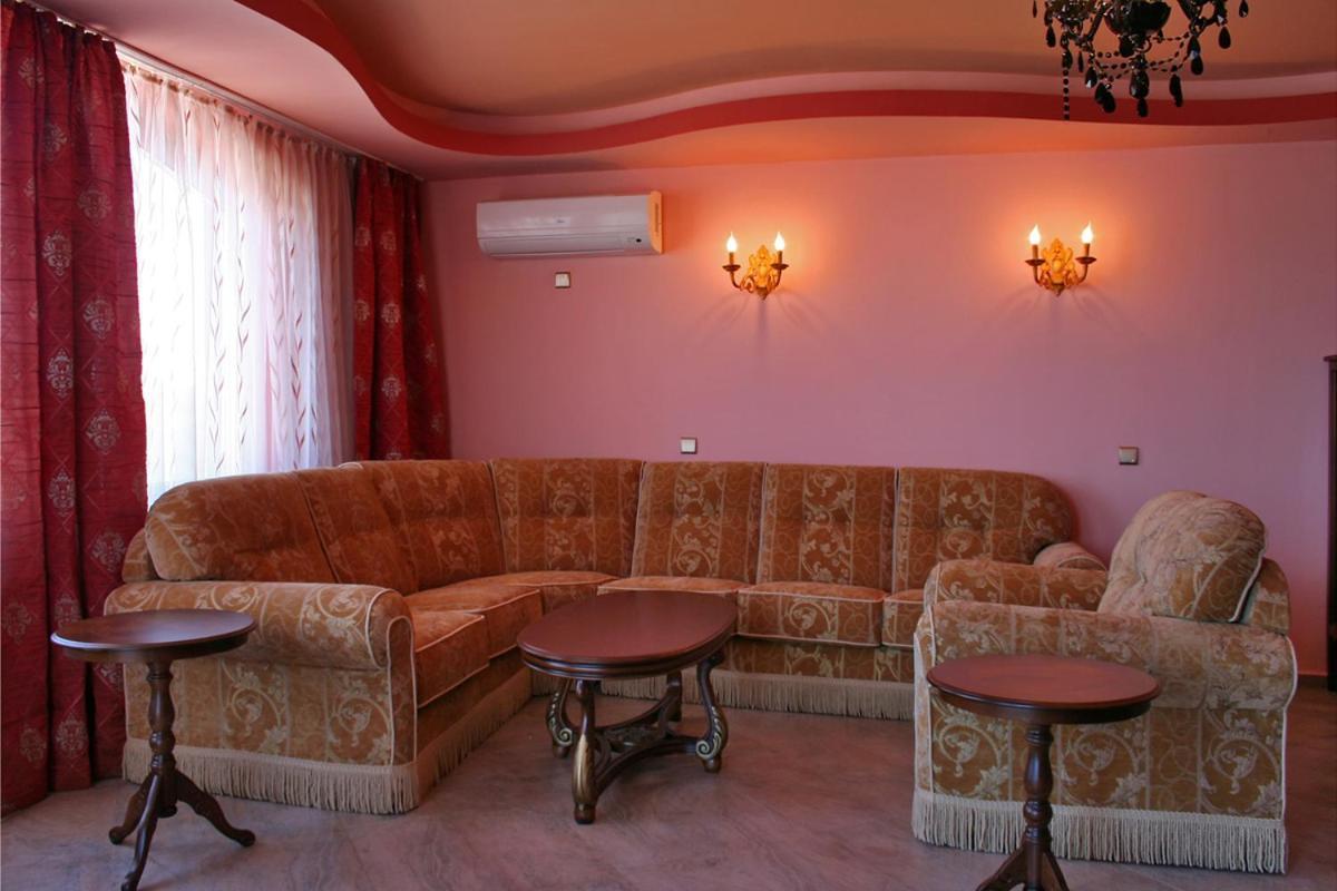 South Beach Hotel - New Management And Free Beach Access Tsarevo Exterior foto