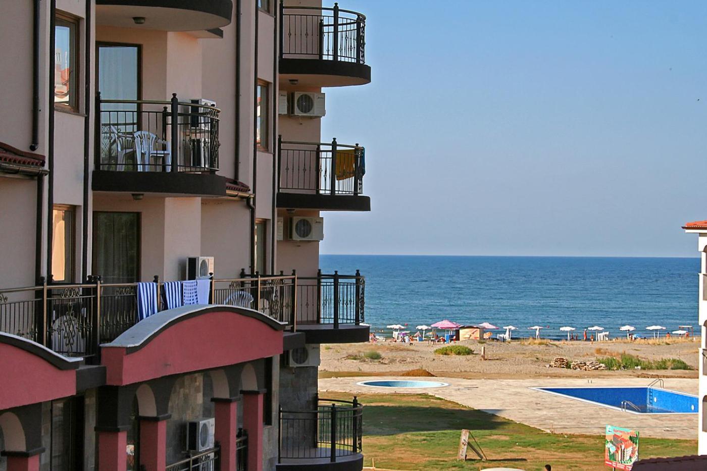 South Beach Hotel - New Management And Free Beach Access Tsarevo Exterior foto