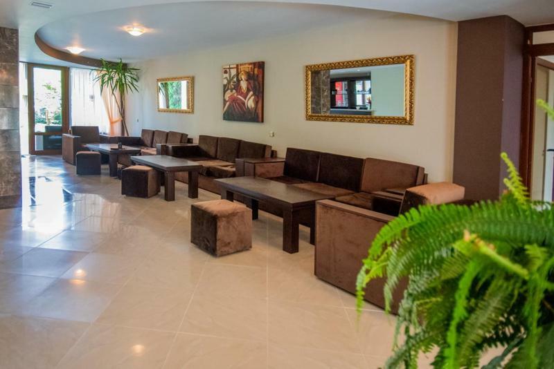 South Beach Hotel - New Management And Free Beach Access Tsarevo Exterior foto